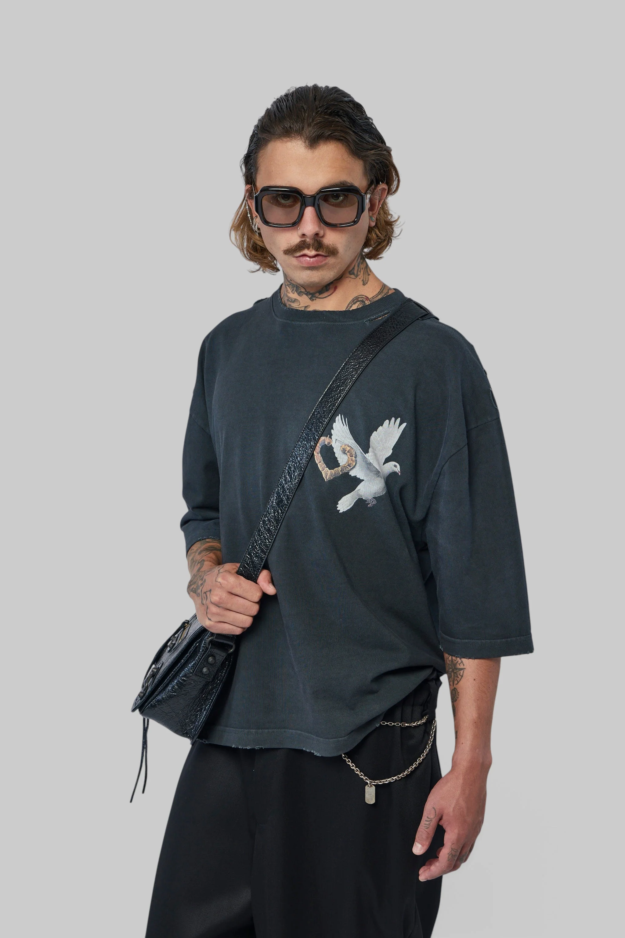 Os El Movimiento Buffalo Tee - 1