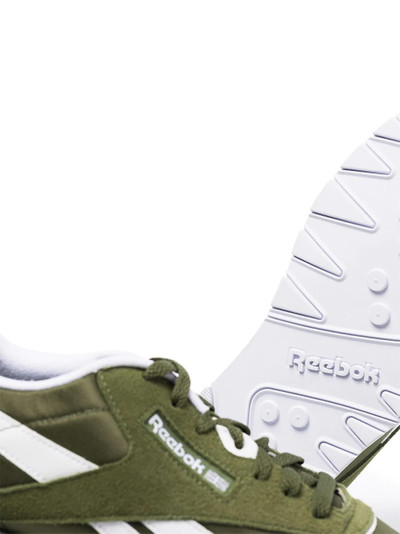 Reebok classic low-top sneakers outlook