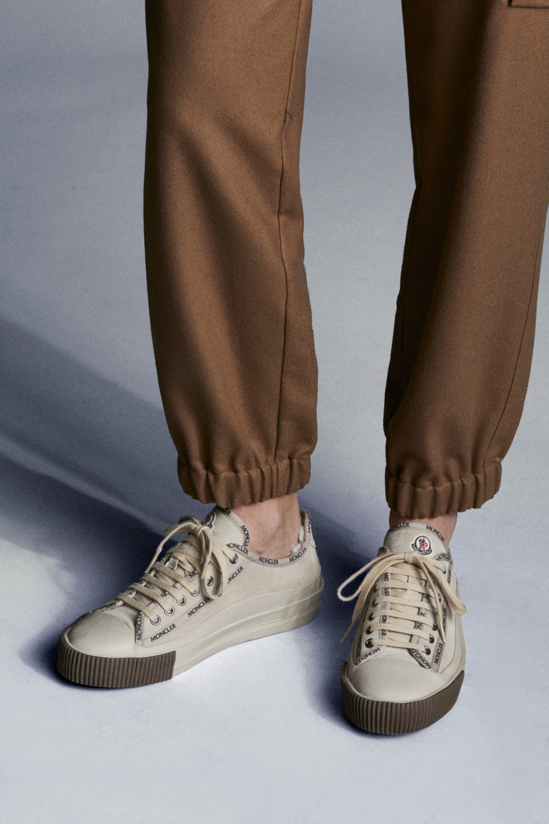 Moncler Glissiere Sneakers outlook