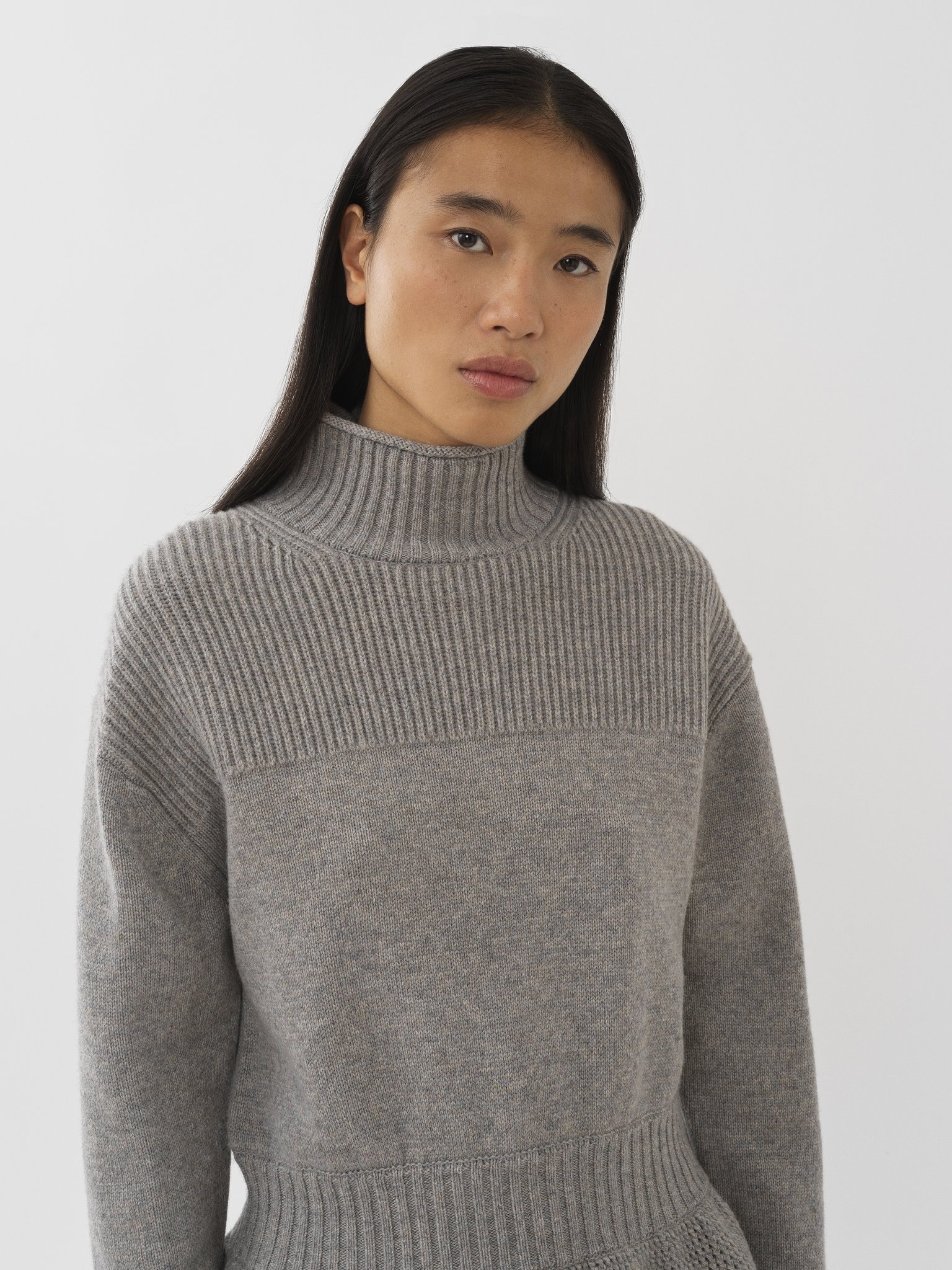 HIGH-NECK SWEATER - 6