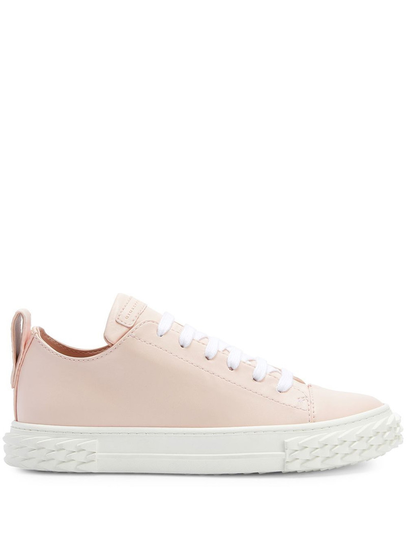 logo-patch low-top trainers 1