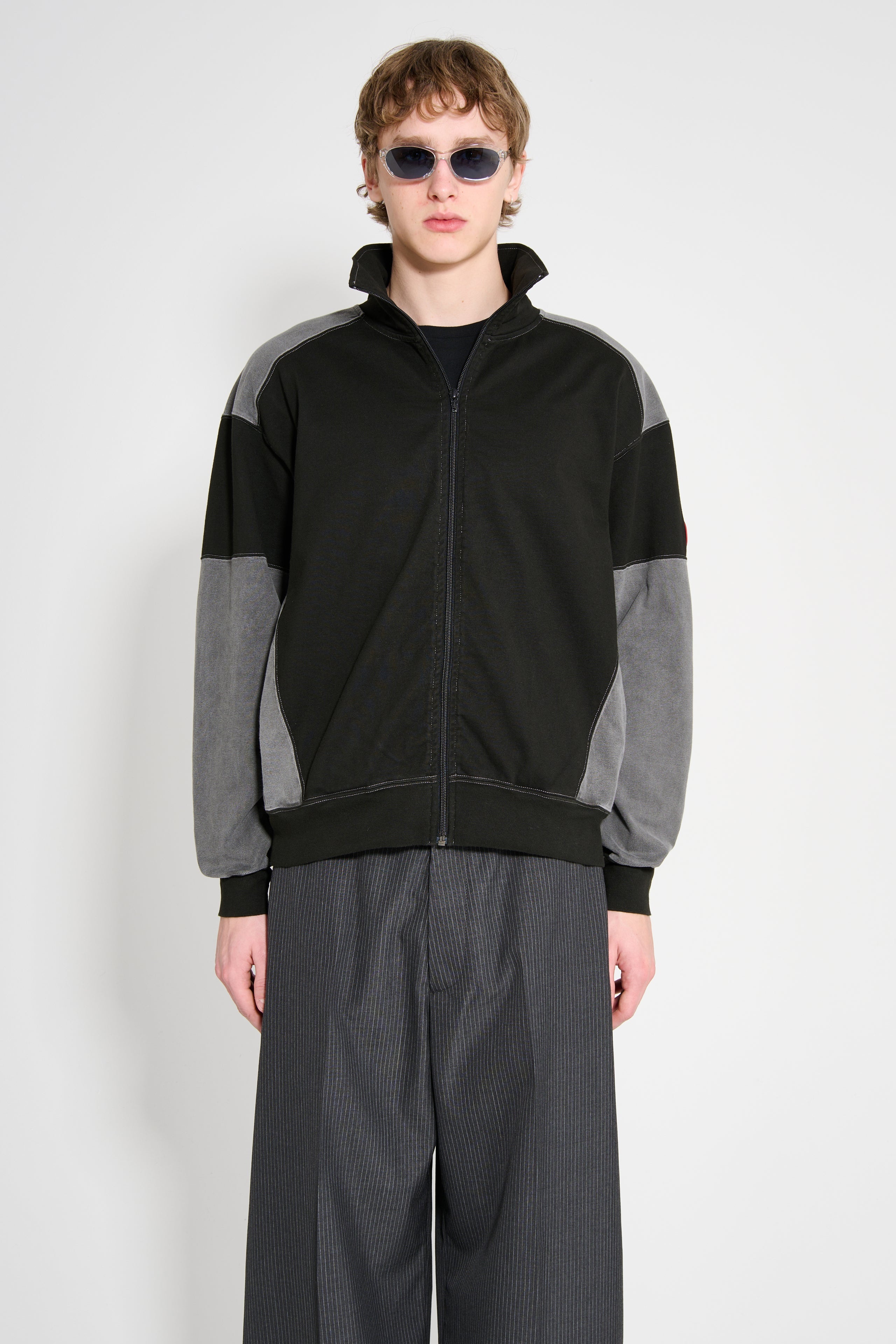 ジャケット・アウター C.E cavempt OVERDYE PANELED LIGHT ZIP XL C.E / CAVEMPT OVERDYE TAPED LIGHT ZIP HOODY CHARCOAL 公式