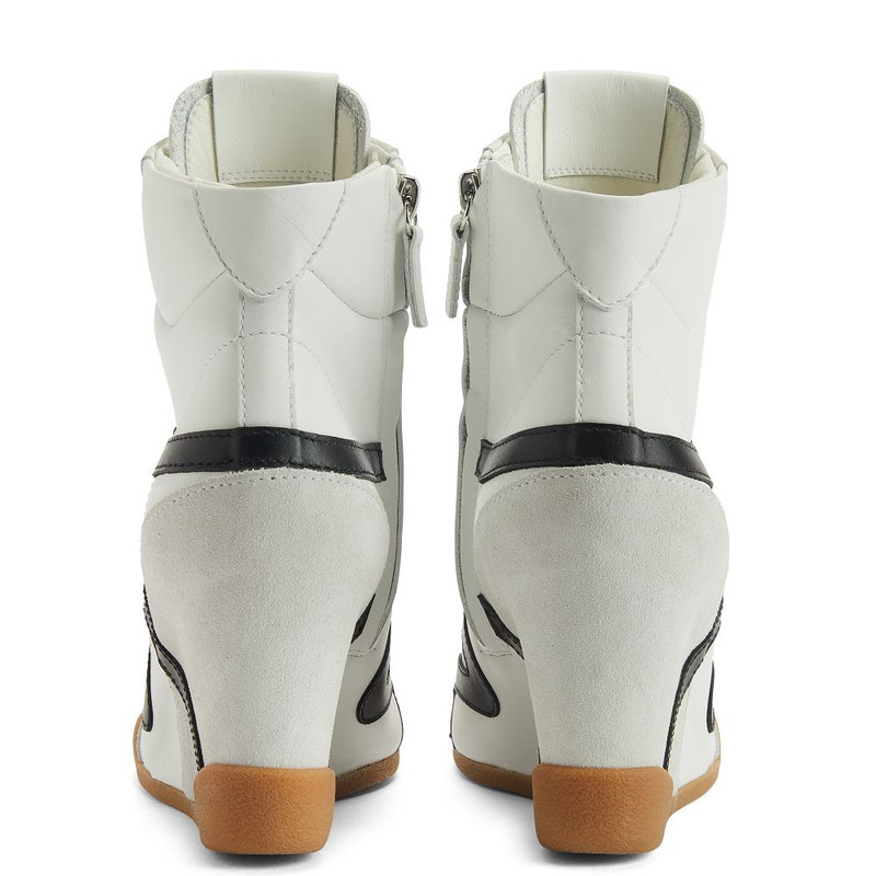 Top Wedge 4