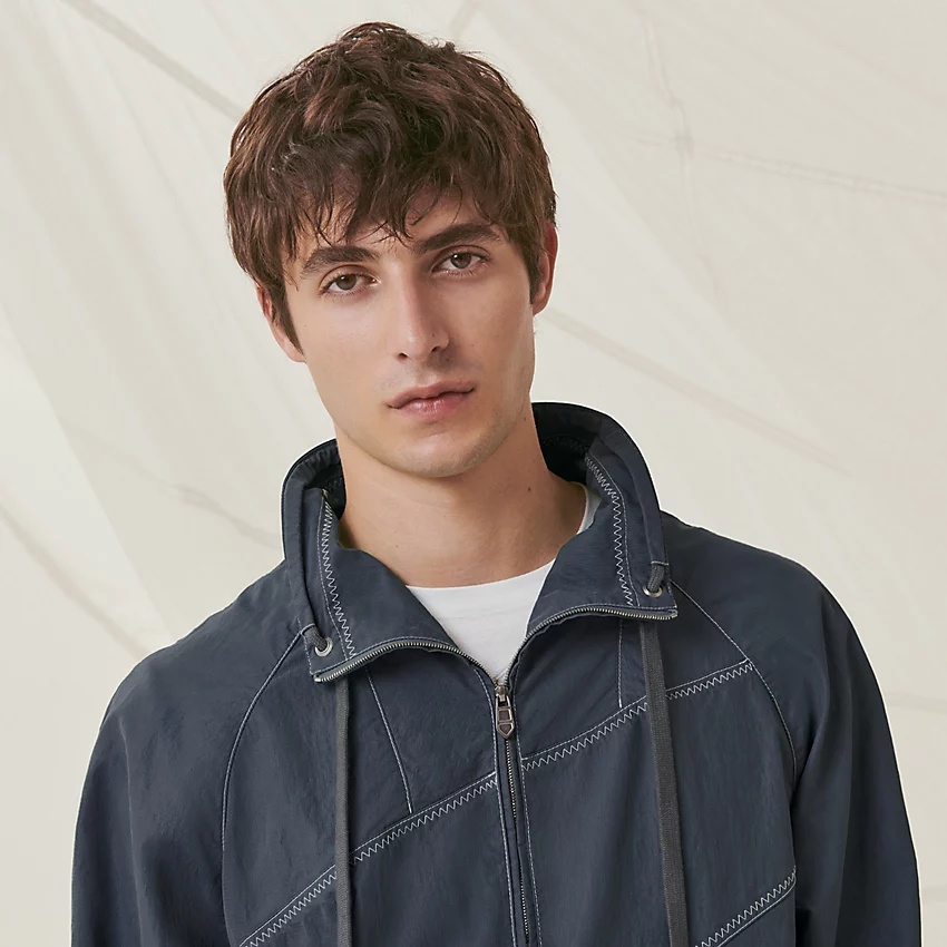 Sweater with zipped high collar - 4