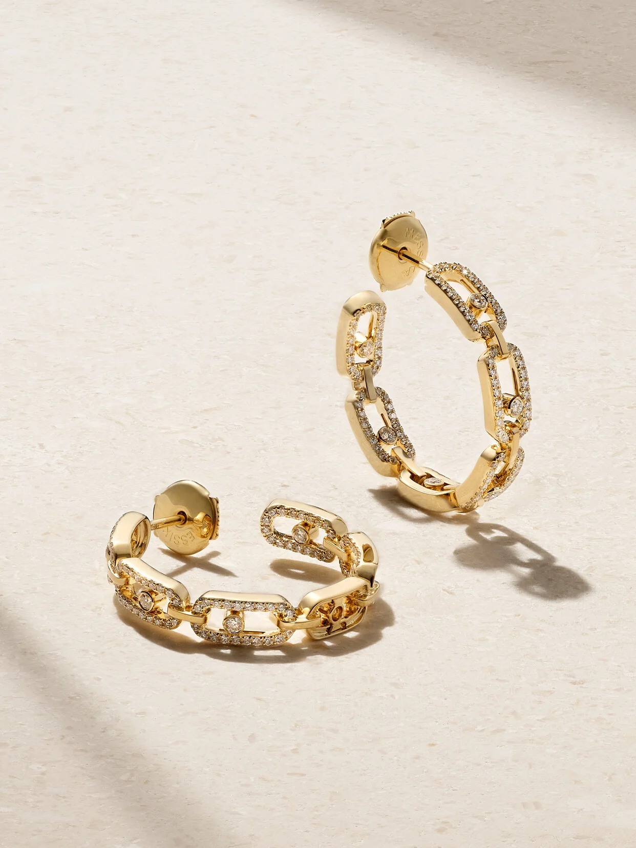 Small Move Link 18-karat Gold Diamond Hoop Earrings - 1