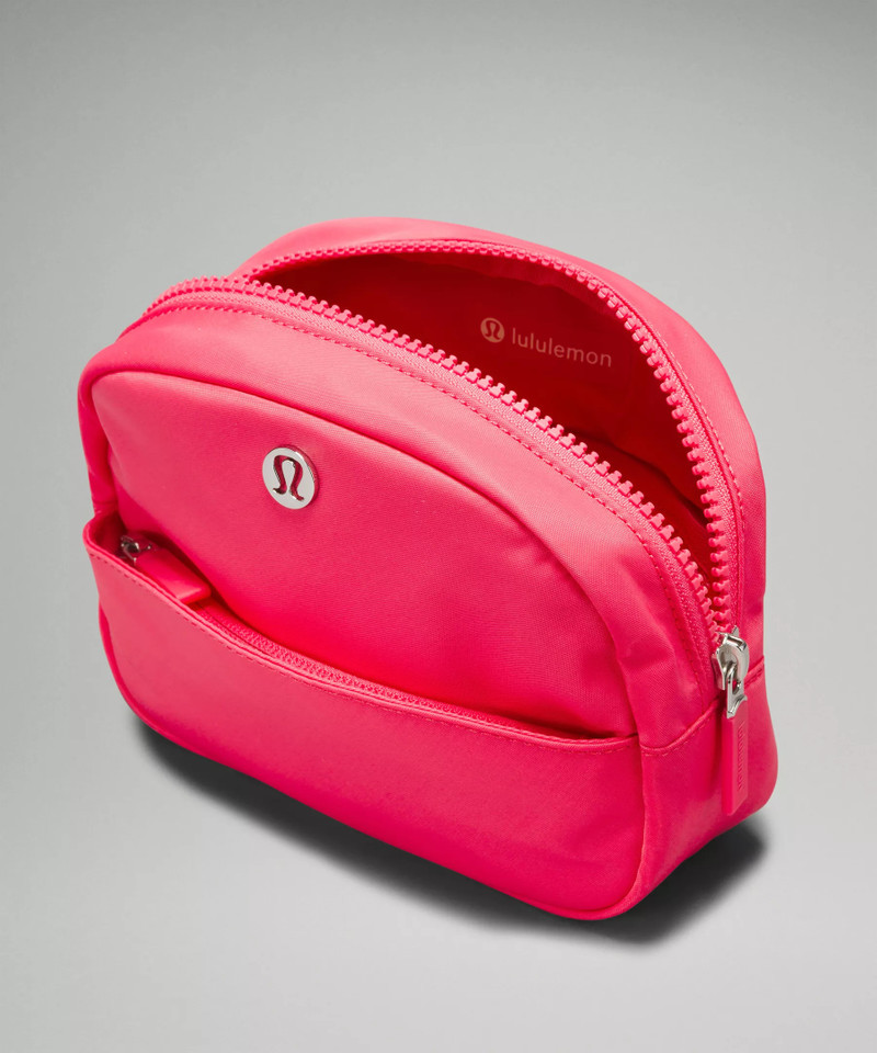 City Essentials Pouch *Mini 4