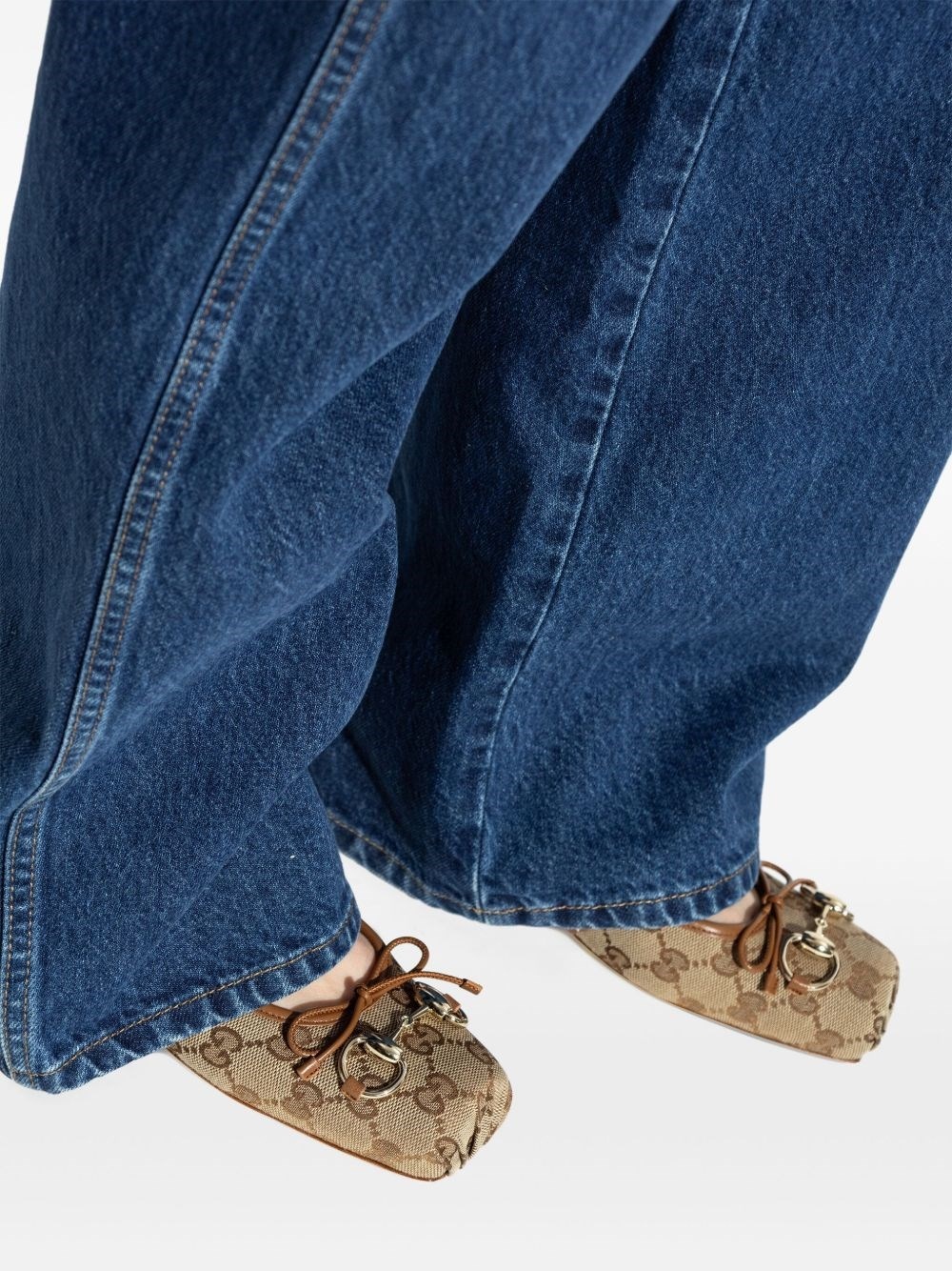 フラットシューズ GUCCI HORSEBIT GG SUPREME BALLET FLATS GUCCI Horsebit GG supreme ballet flats | tessabit | REVERSIBLE