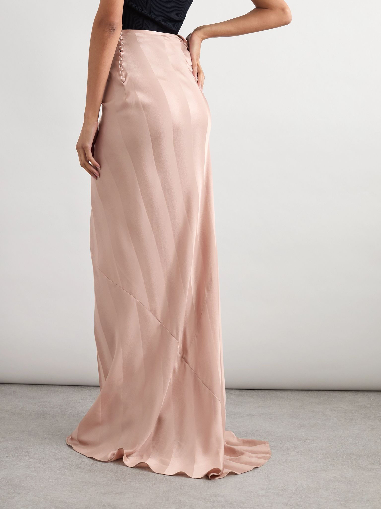 Twist-front gathered silk-satin jacquard maxi skirt Pink - 4