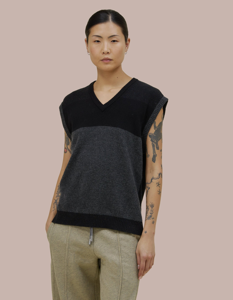ECKHAUS LATTA RACER VEST outlook
