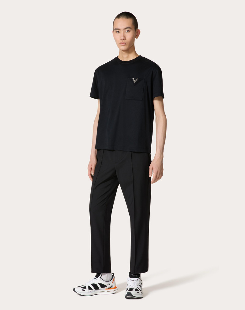 Valentino COTTON T-SHIRT WITH METALLIC V DETAIL outlook