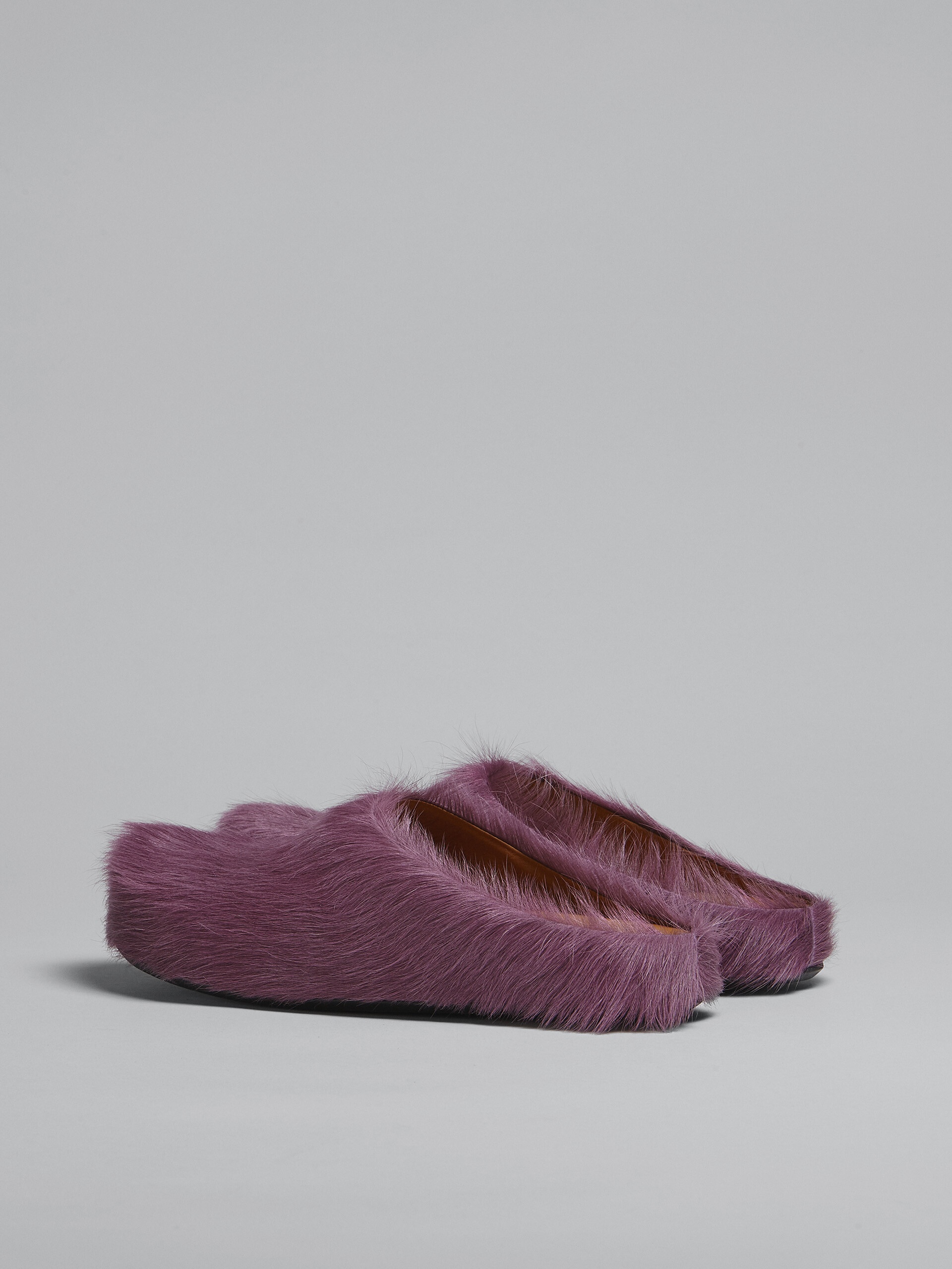 PURPLE LONG HAIR CALFSKIN FUSSBETT SABOT - 3