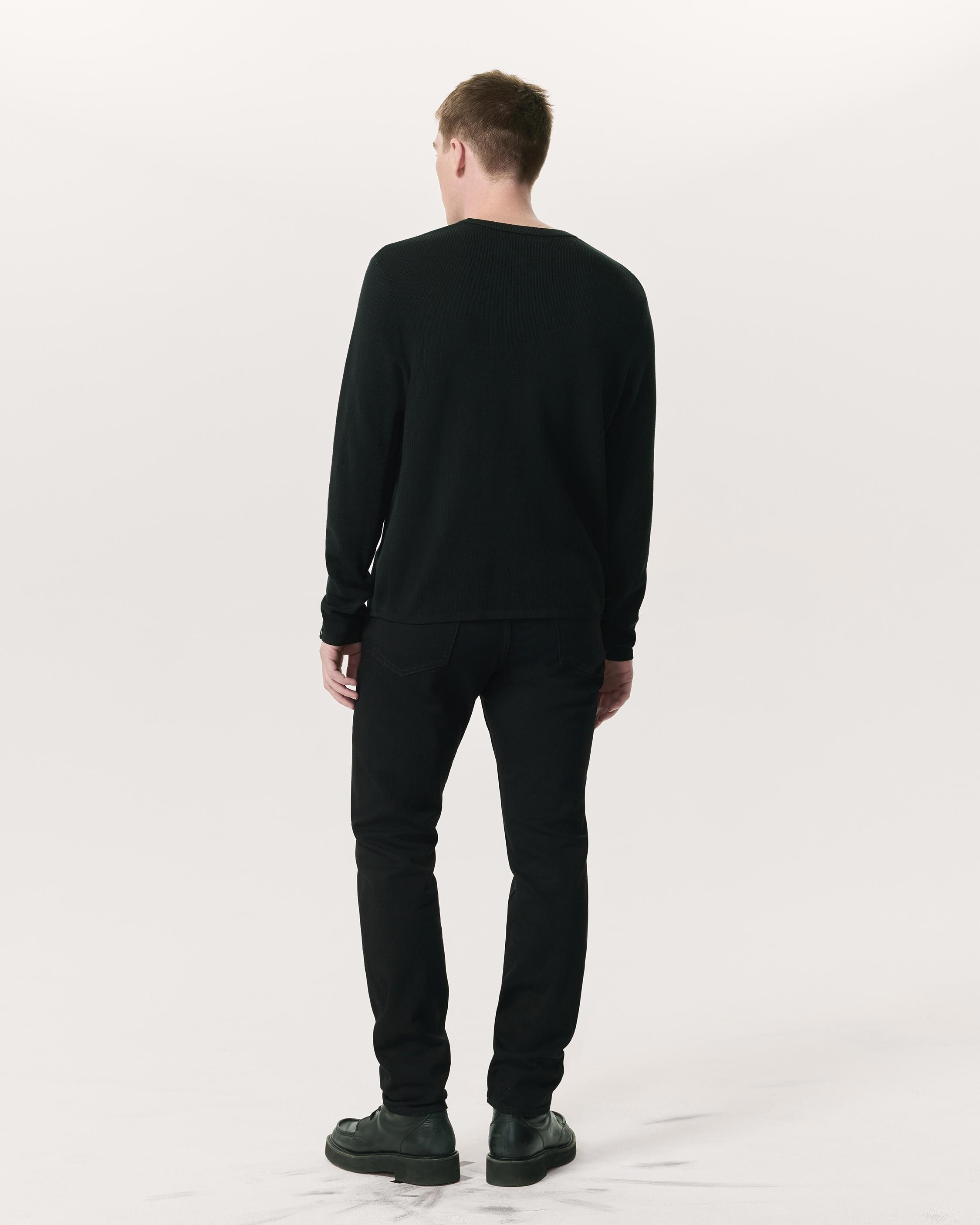 Harvey Cotton Crew
Classic Fit - 5