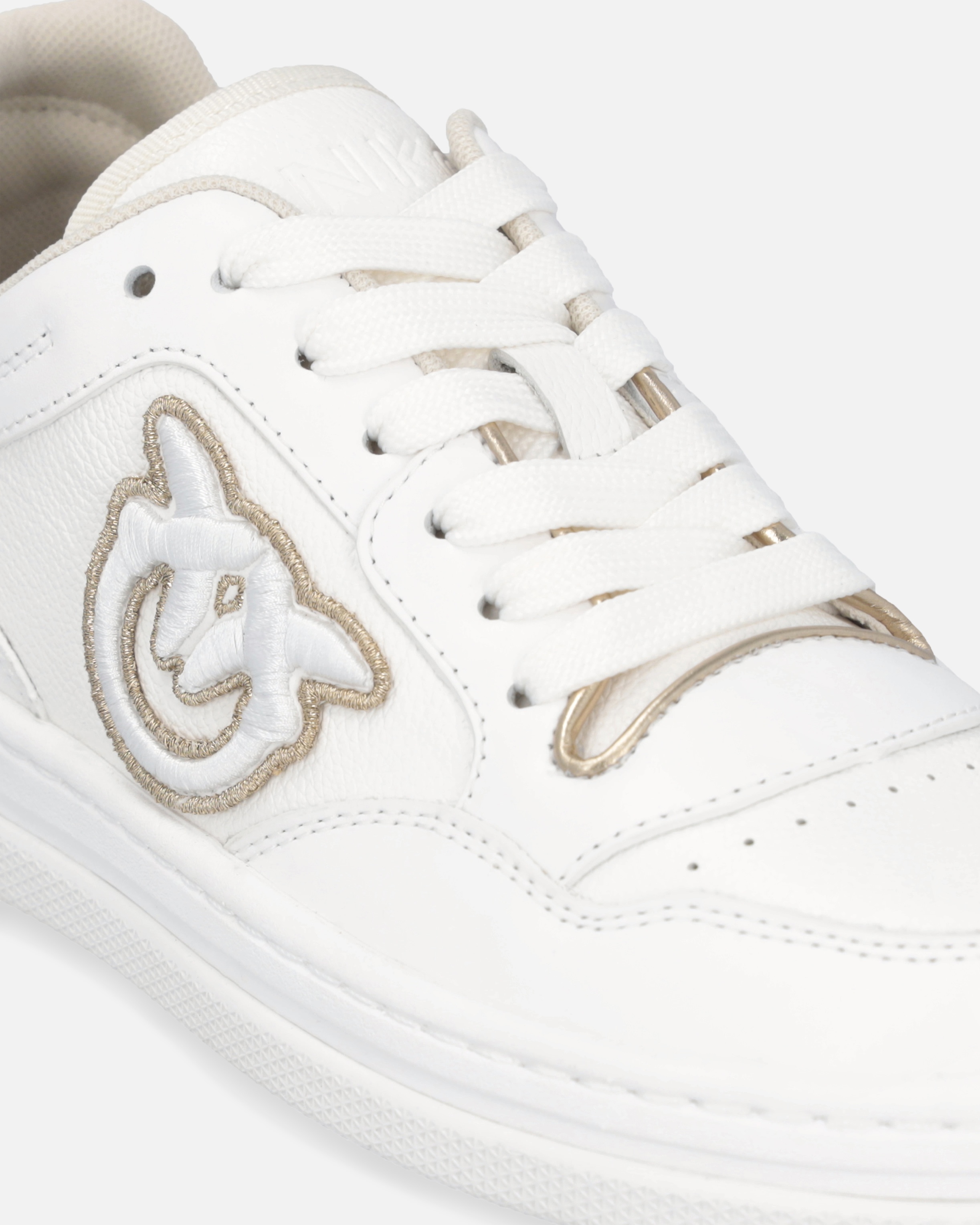 LEATHER SNEAKERS WITH EMBROIDERED SIDE LOGO - 4