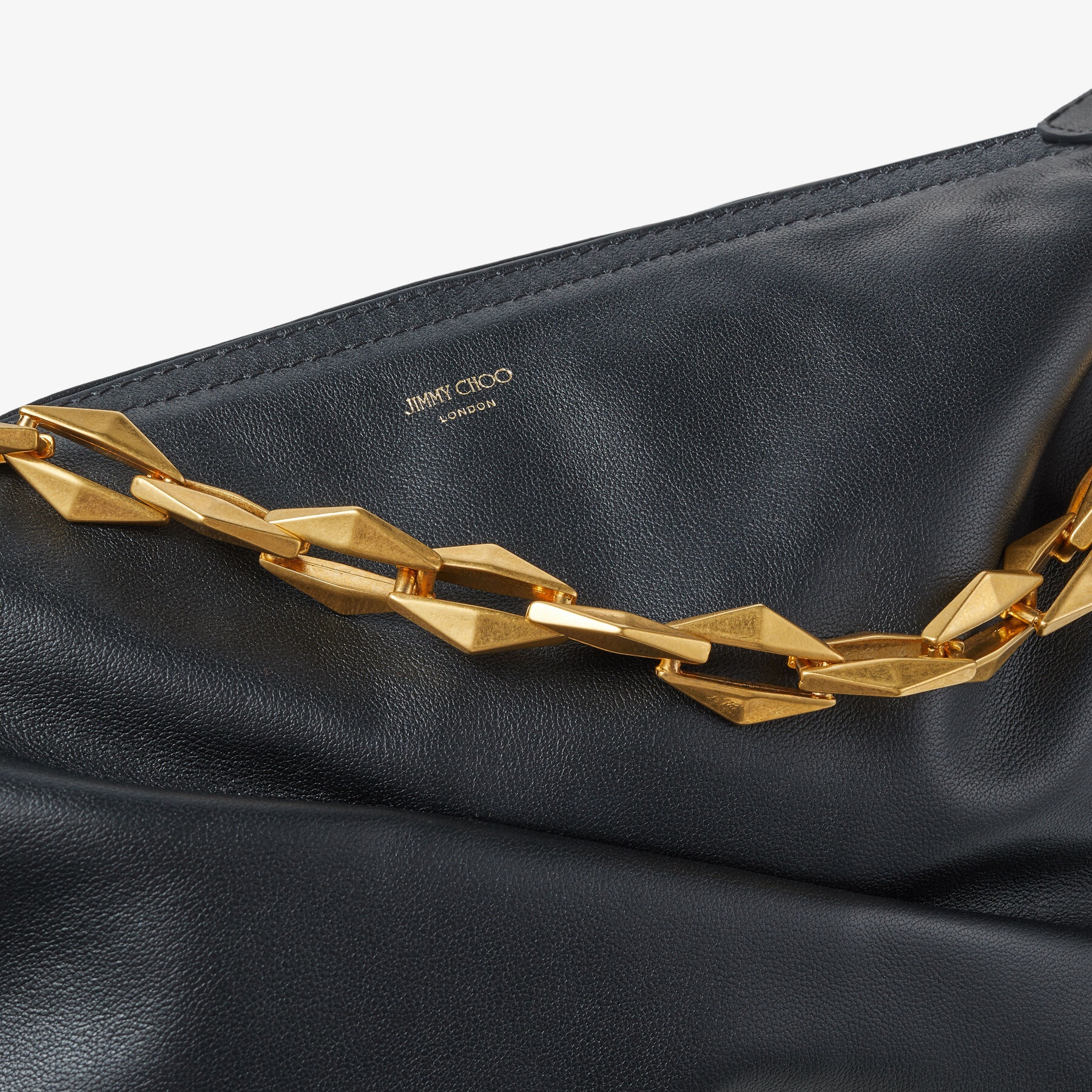 Diamond Soft Hobo S
Black Soft Calf Leather Hobo Bag with Chain Strap - 8