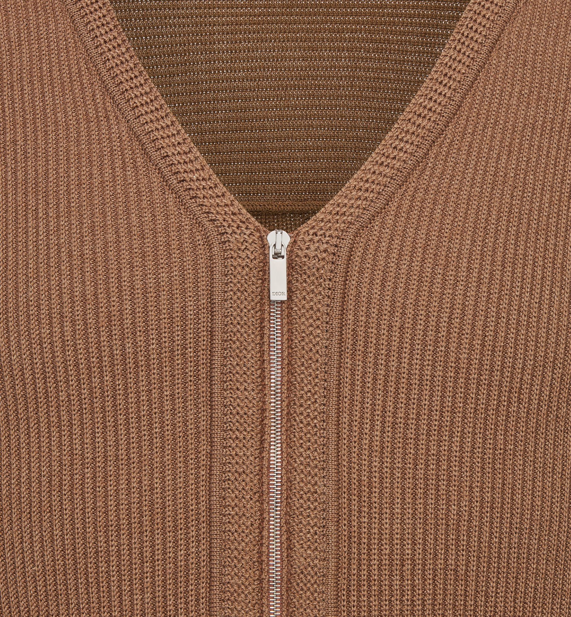 Zipped Fitted Top - 6