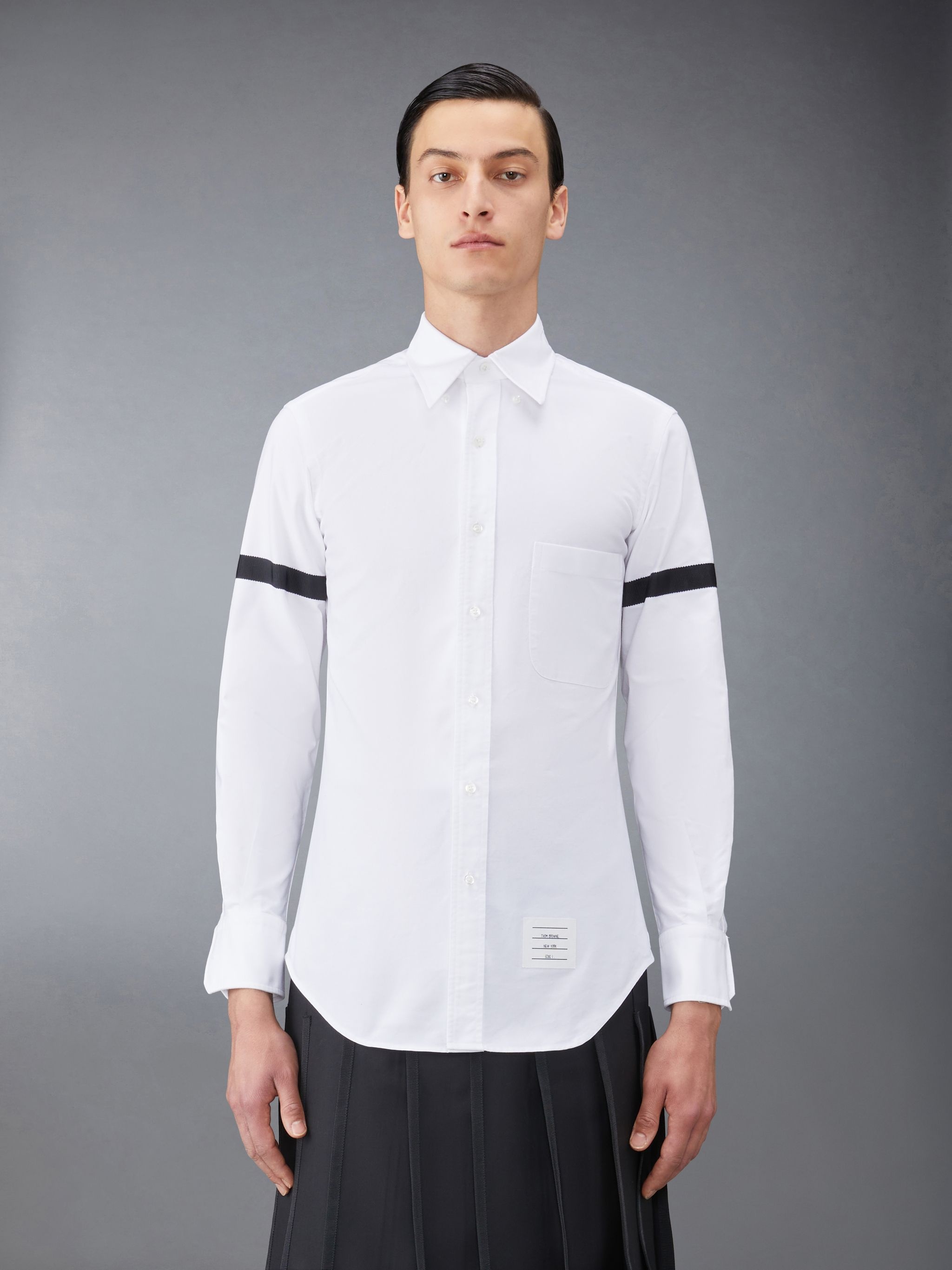 Tシャツ・カットソー THOM BROWNE 'Oxford Armbands Classic' shirt Thom Browne CLASSIC SHIRT W/ GG ARMBANDS IN OXFORD | REVERSIBLE