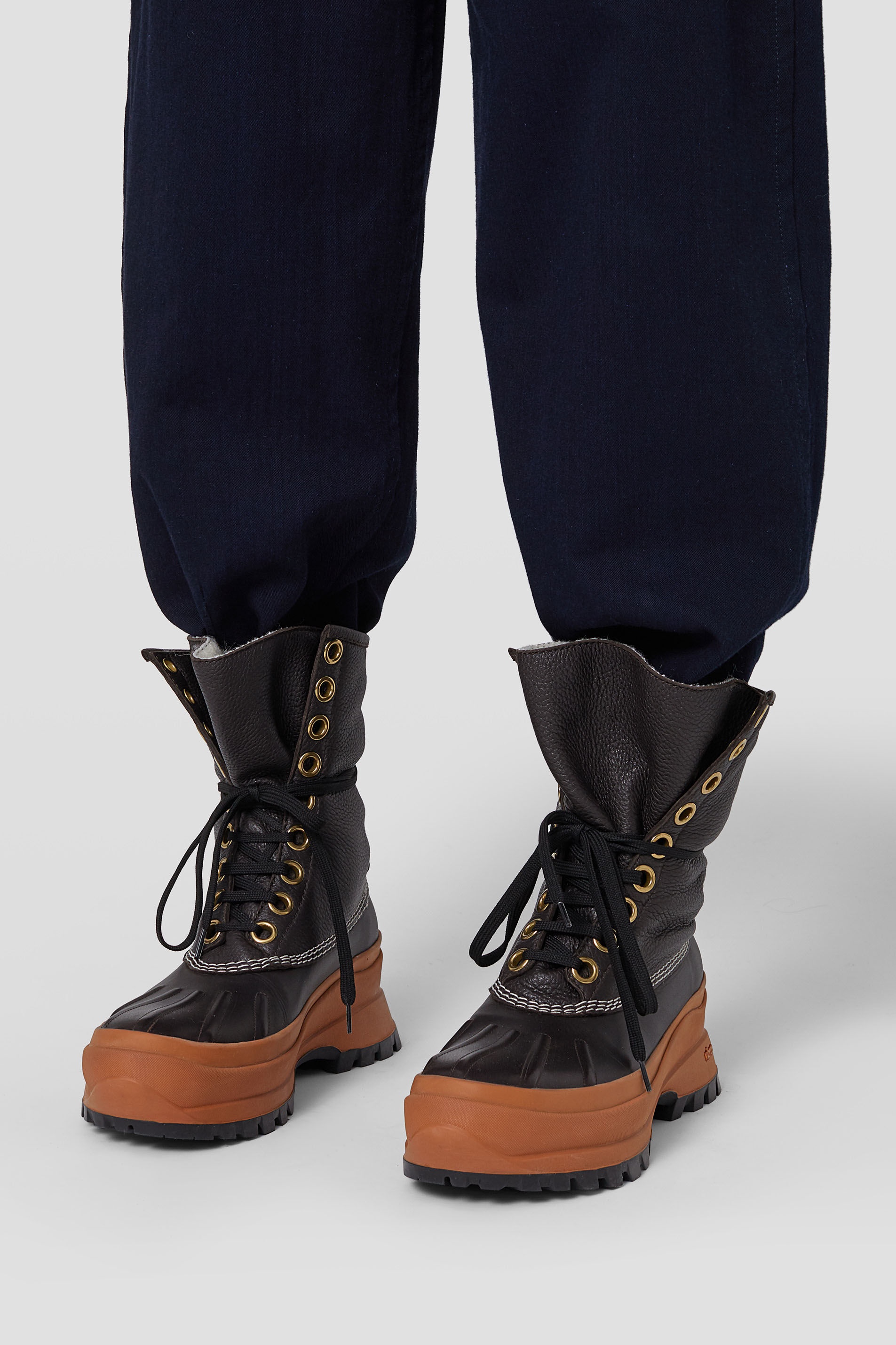 Lace-up Hiking Boots - 7