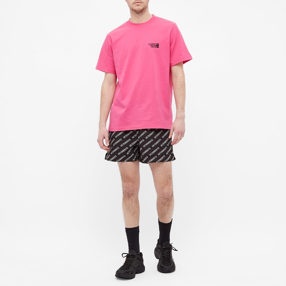 VETEMENTS Logo Limited Edition Tee - 5