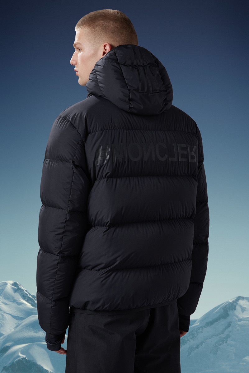 Adret Short Down Jacket 5