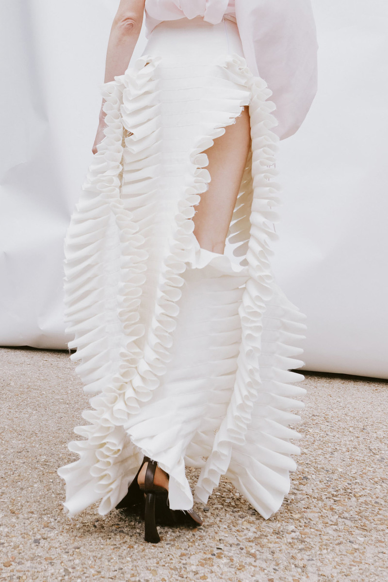 A.W.A.K.E. MODE LAMINARY SKIRT OFF WHITE outlook