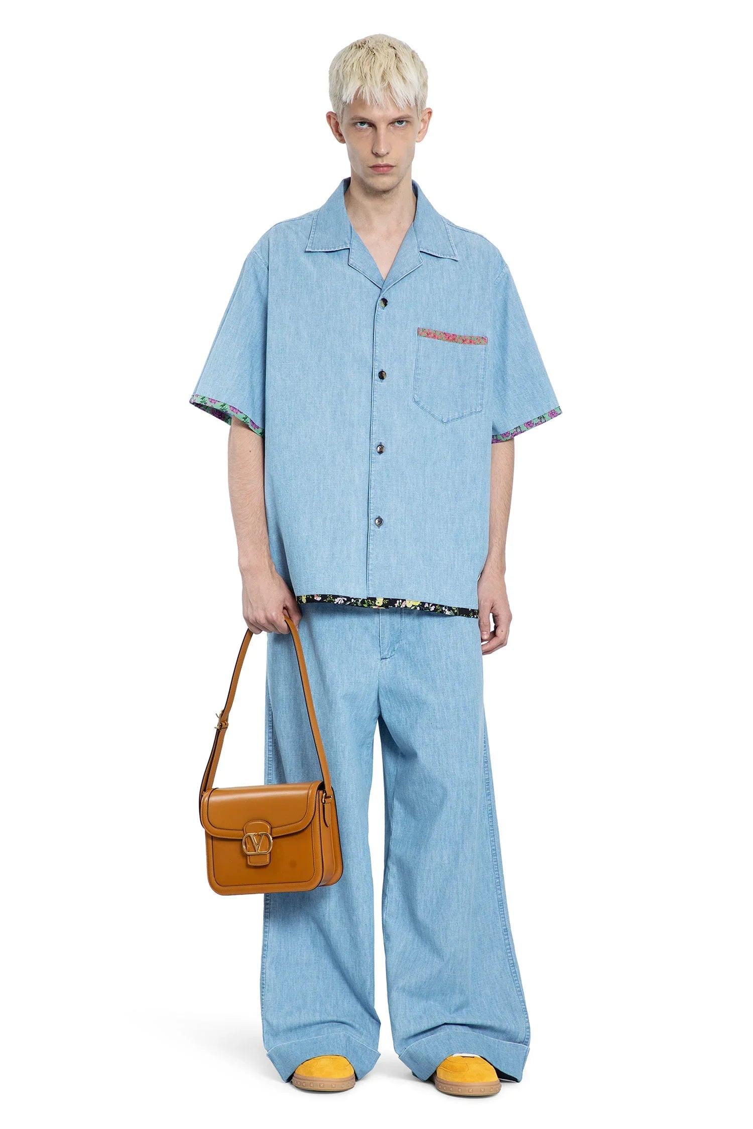 Denim-Bowling-Shirt-With-Floral-Print-Trim - 4