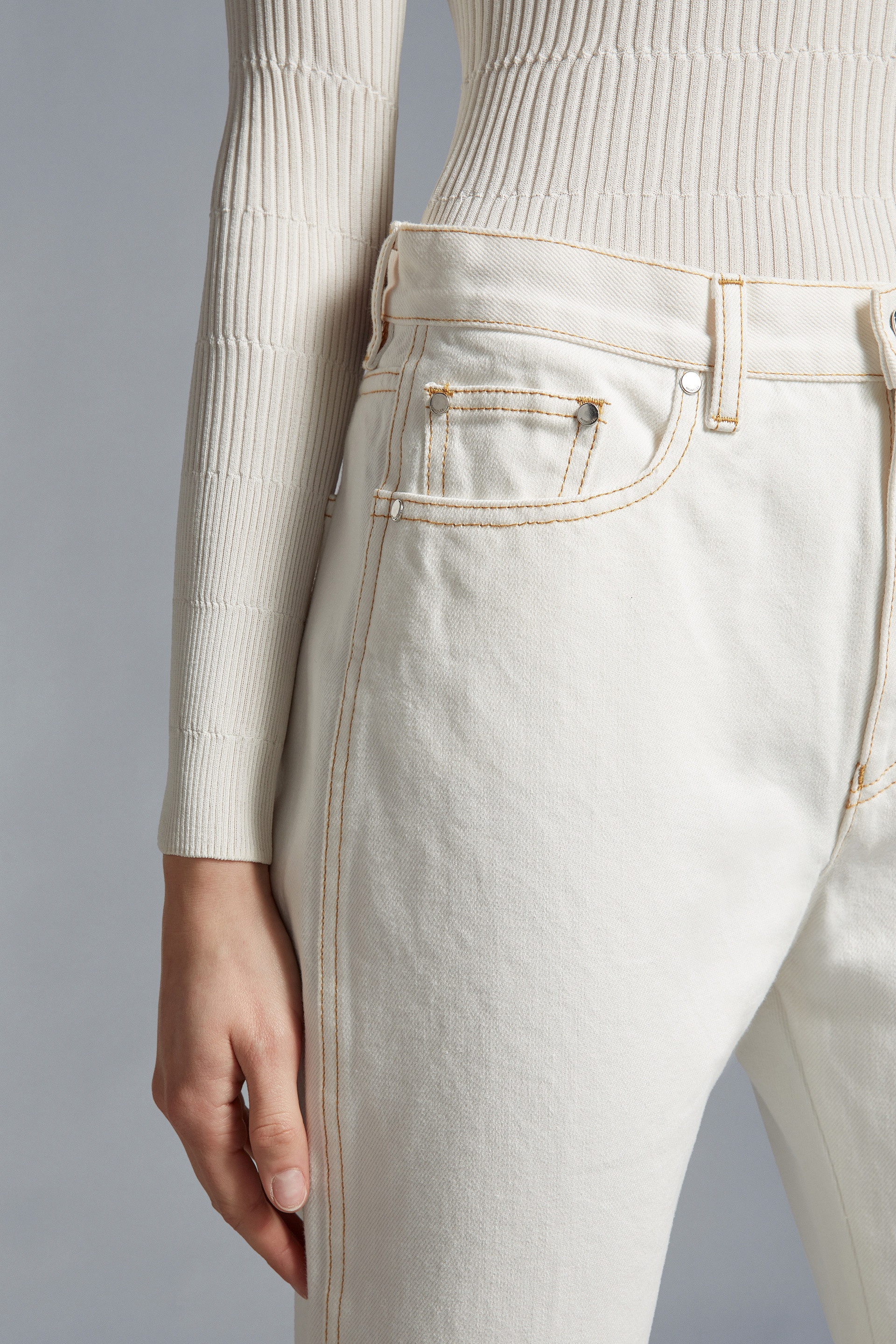 Straight Leg Jeans - 6