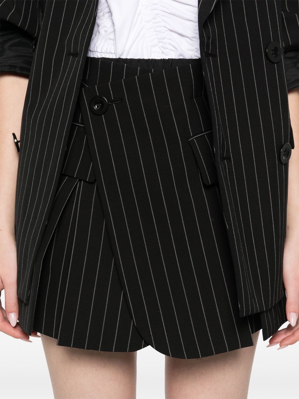 striped shorts - 5