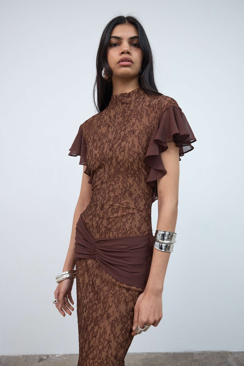 De La Vali NOOR MAXI DRESS IN BROWN LACE outlook