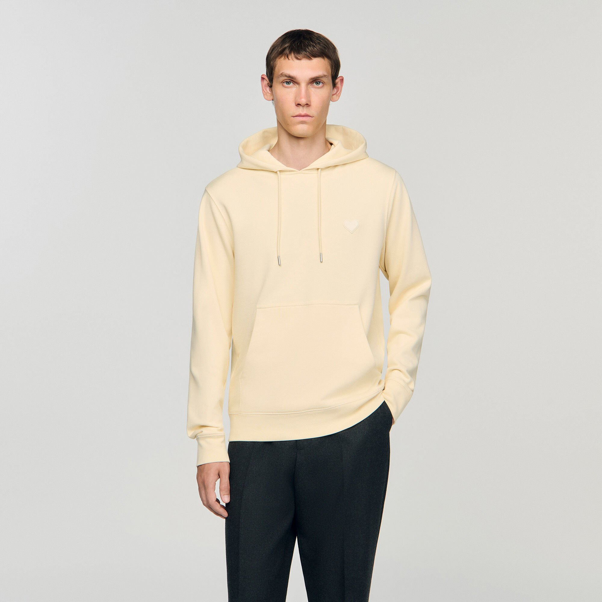 HEART PATCH SWEATSHIRT - 4