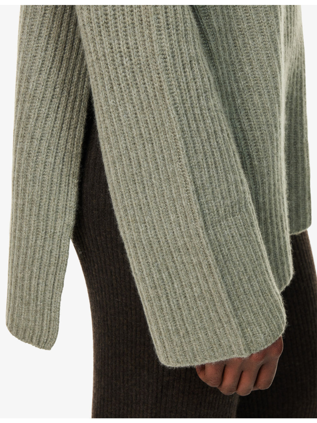 Lisboa Ribbed Cashmere Jumper - 5