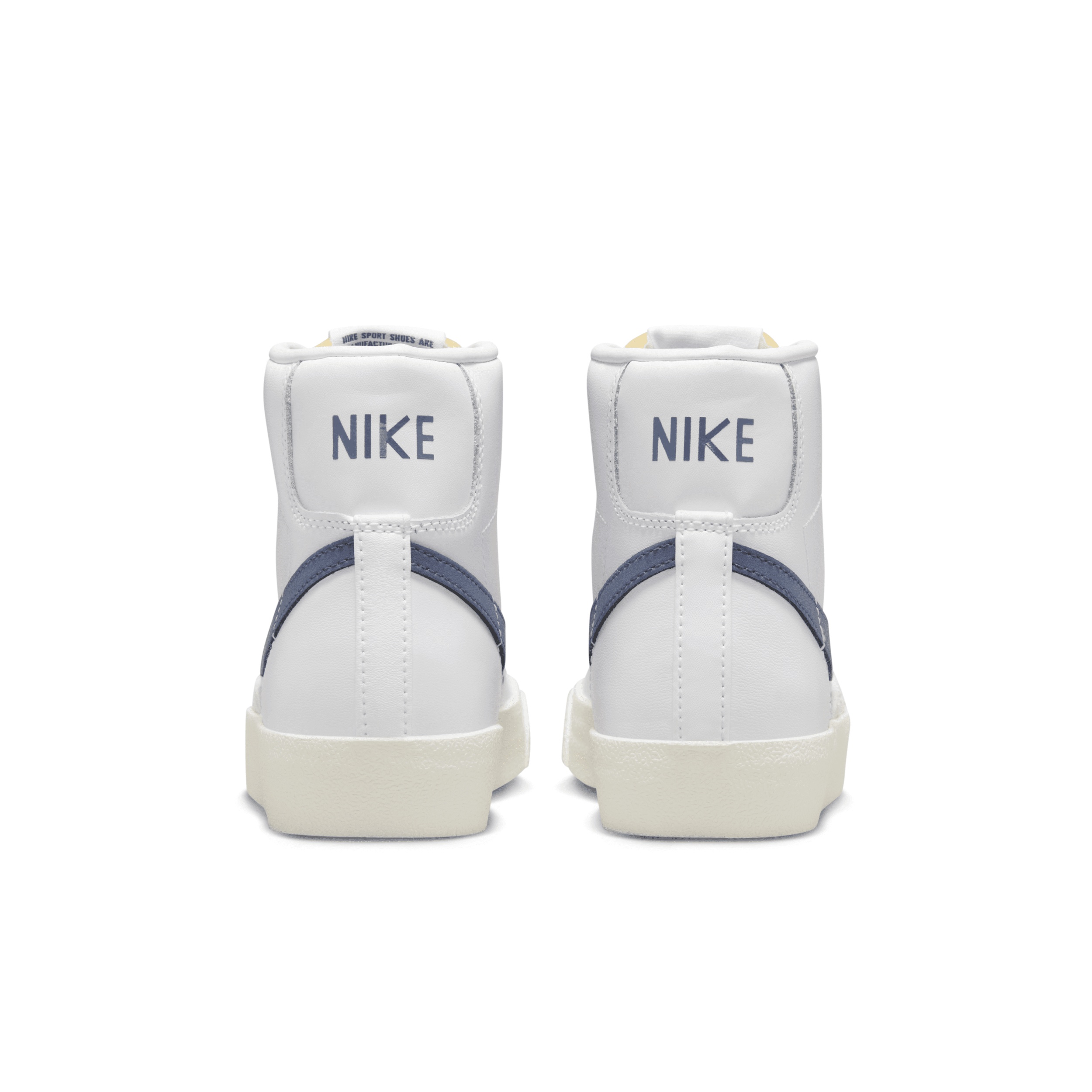 Nike Women's Blazer Mid '77 Shoes - 6