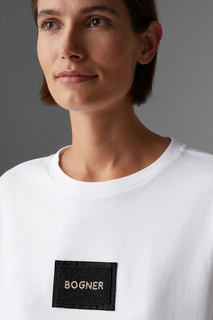 Danila T-shirt in White - 4