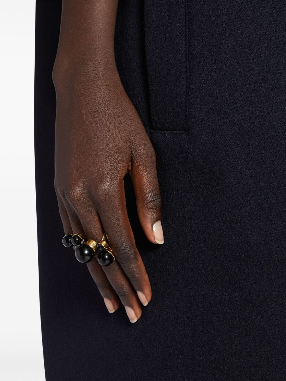 Ornamented ring - 3