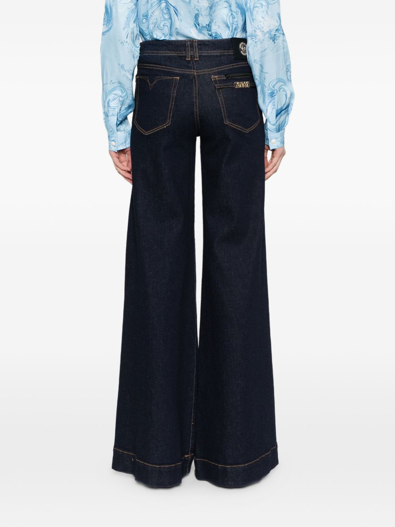 button jeans 4
