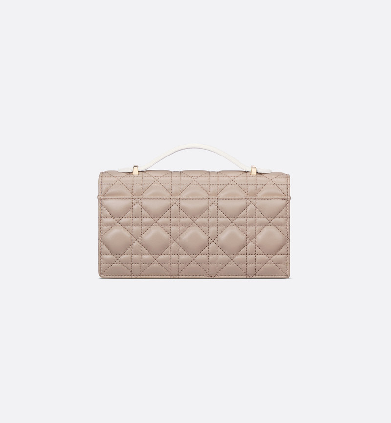 내 Dior 미니 백 5