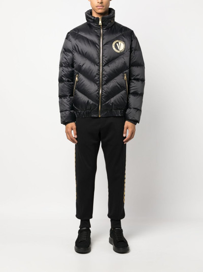 VERSACE JEANS COUTURE logo-patch padded jacket outlook