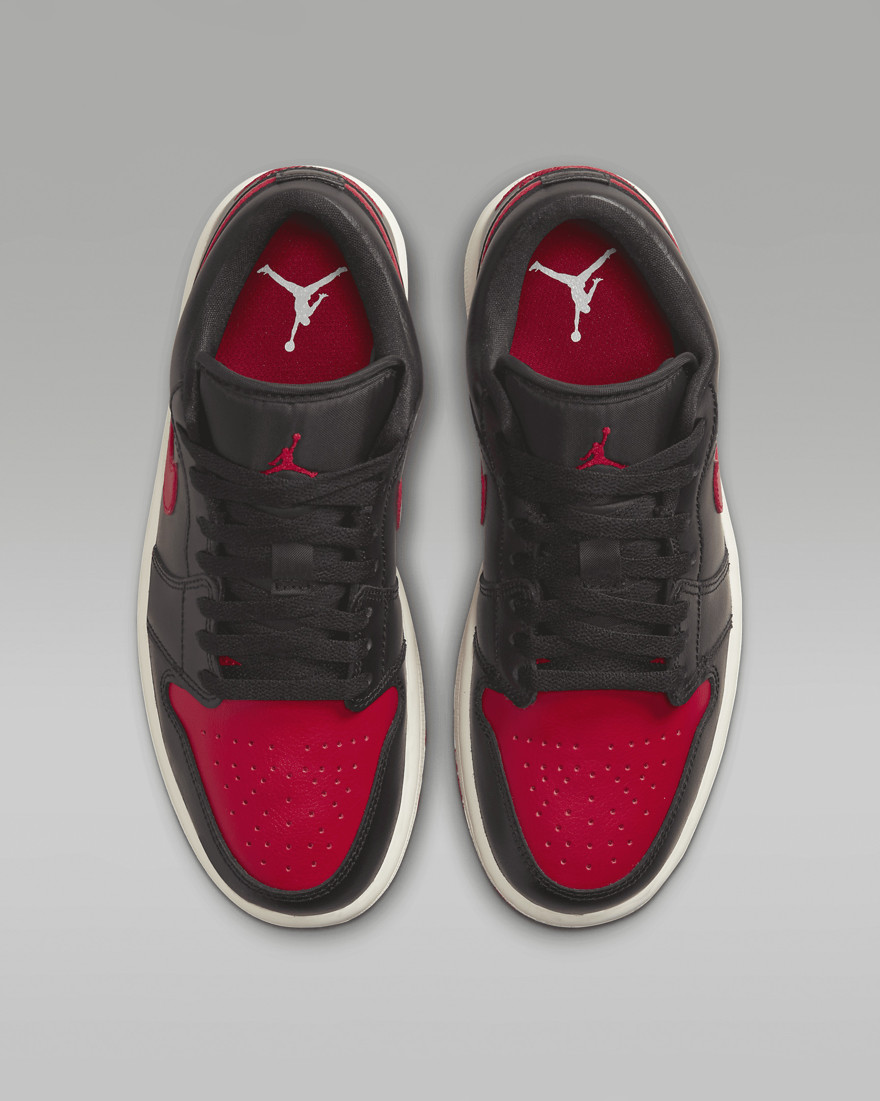 Air Jordan 1 Low Women's Shoes - 4