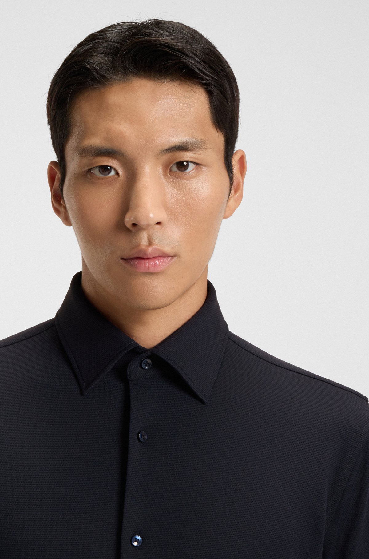 SLIM-FIT SHIRT IN STRUCTURED PERFORMANCE-STRETCH JERSEY - 3