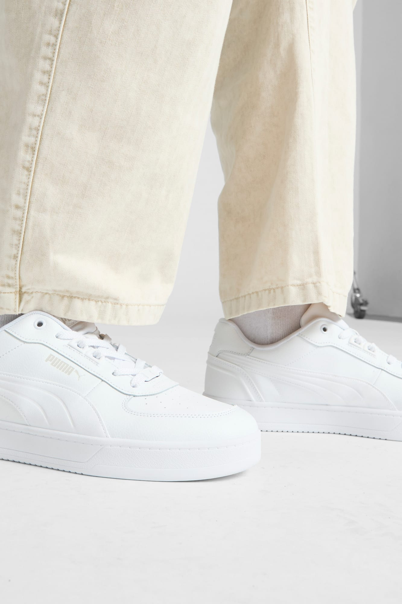 PUMA Caven 2.0 Lux Sneakers - 2