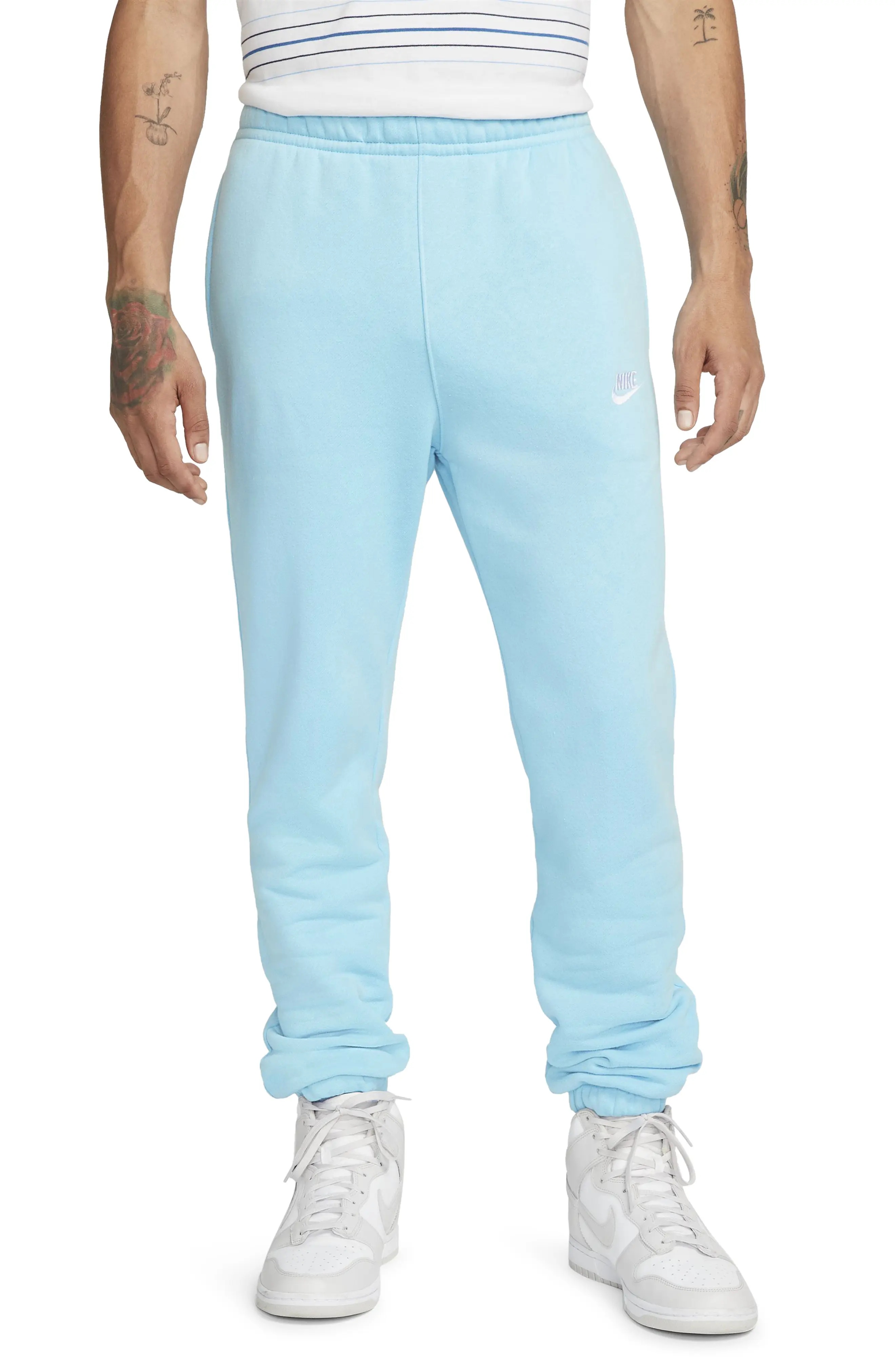 Sportswear Club Fleece Sweatpants in Blue Chill/White - 1