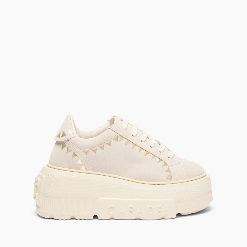 Offroad Divine Sneaker 1