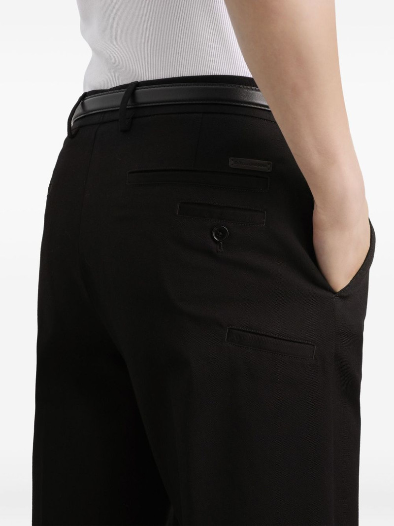 buttoned trousers 5