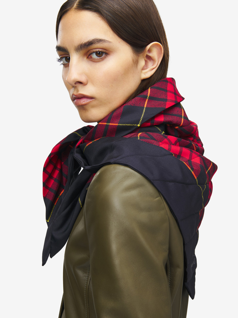 Alexander McQueen Quilted Tartan Scarf outlook