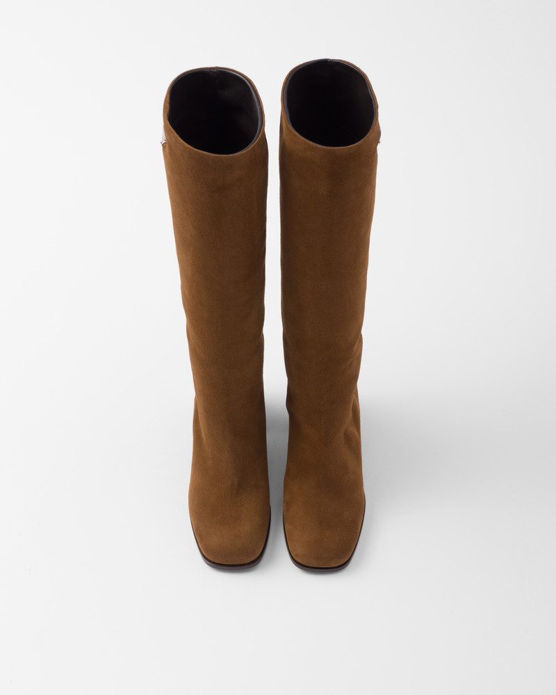 Suede boots 4