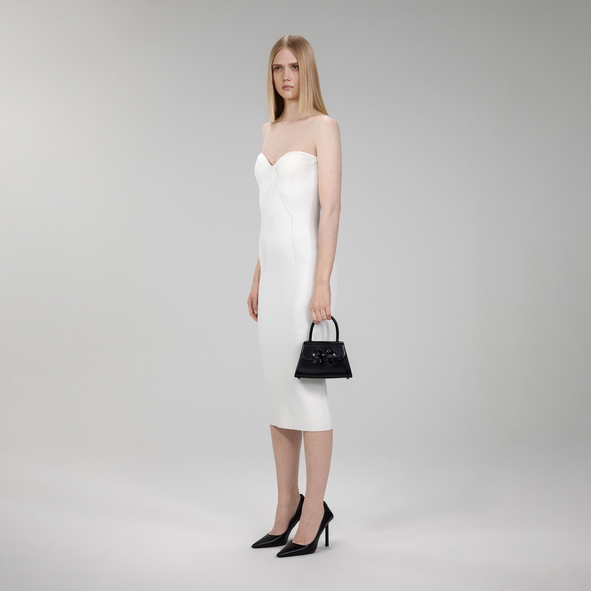 The Bow Mini in Black with Enamel - 5