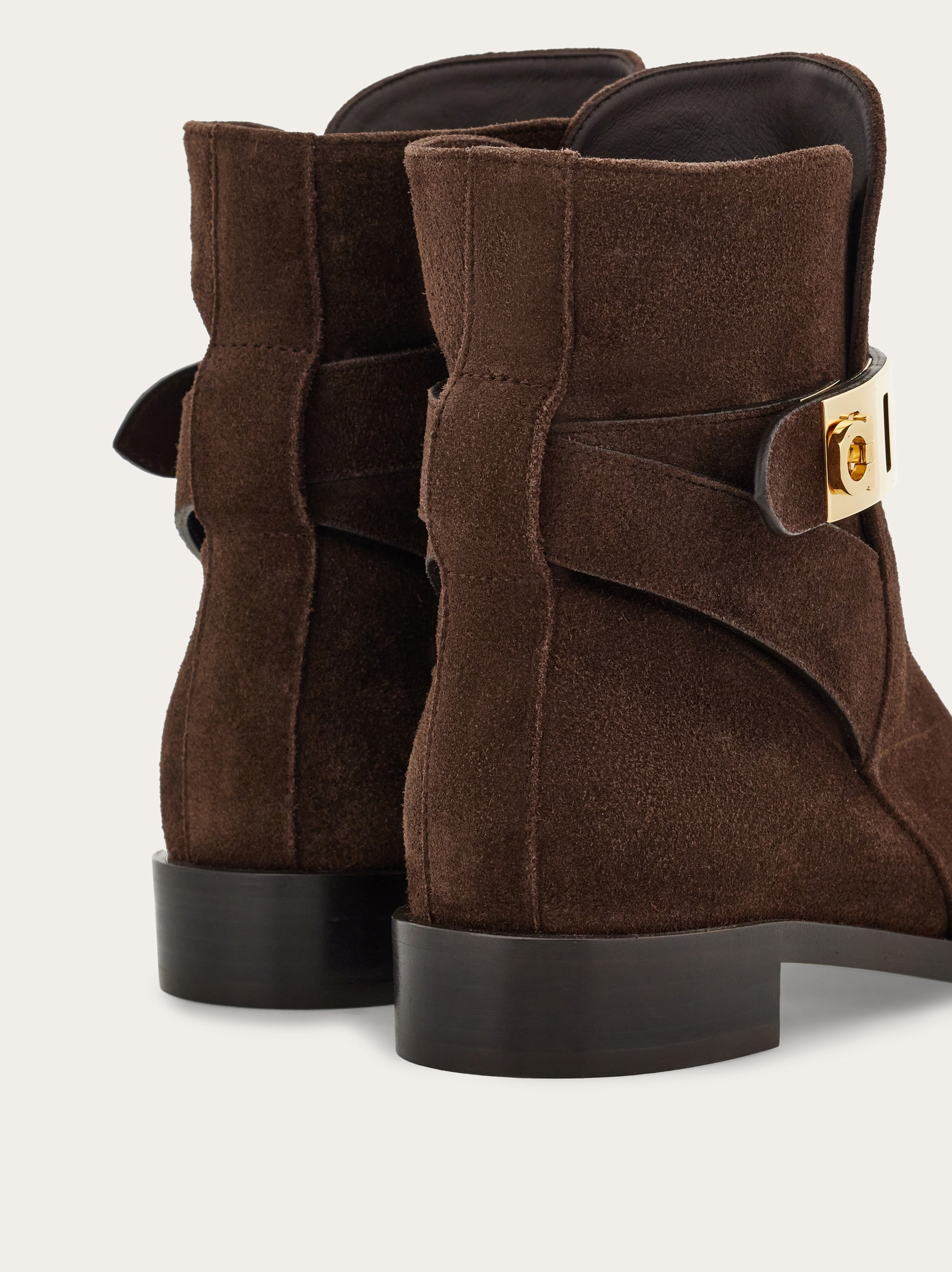 Hug buckle ankle boot - 8