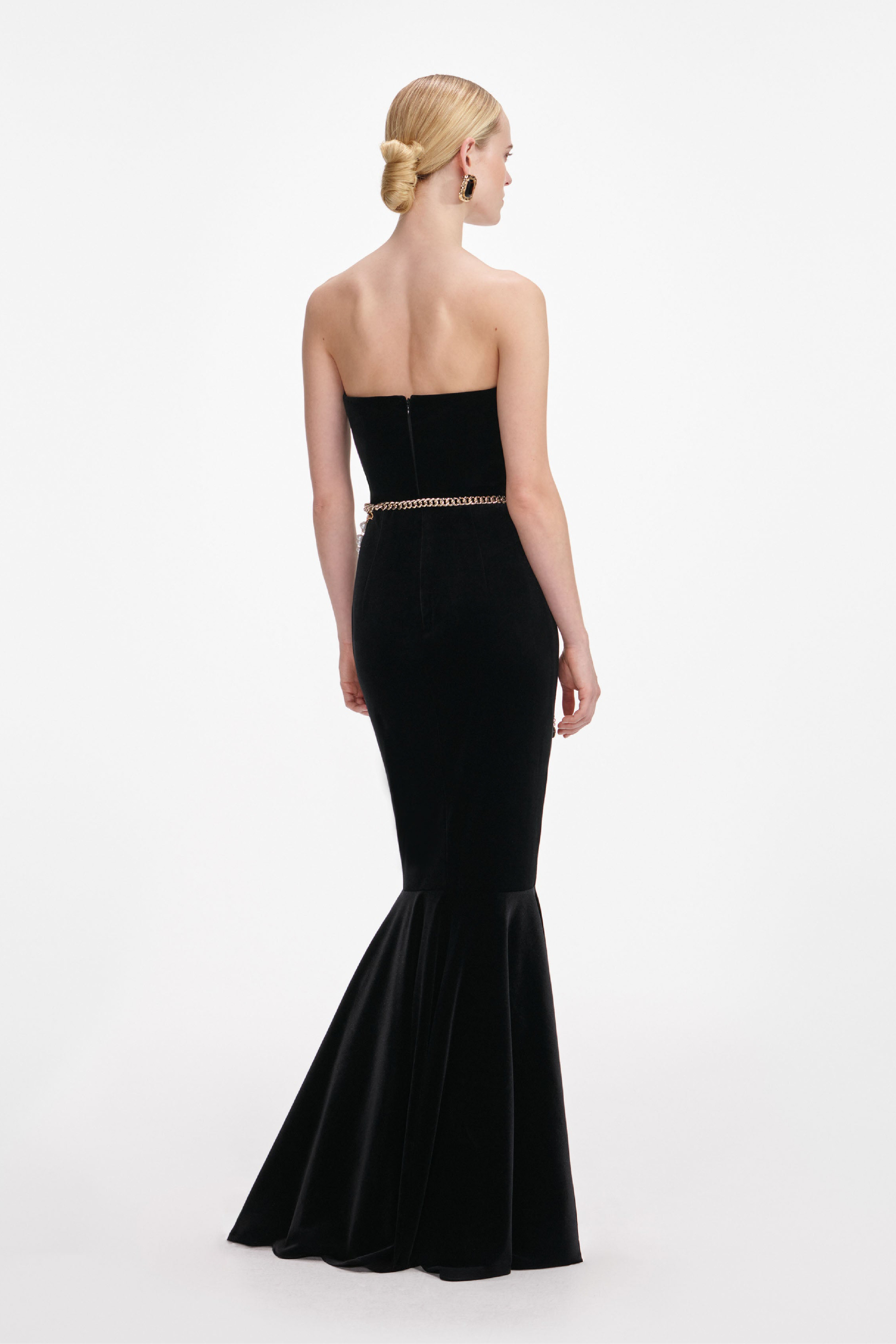 BLACK VELVET CHAIN BELT MAXI DRESS - 3