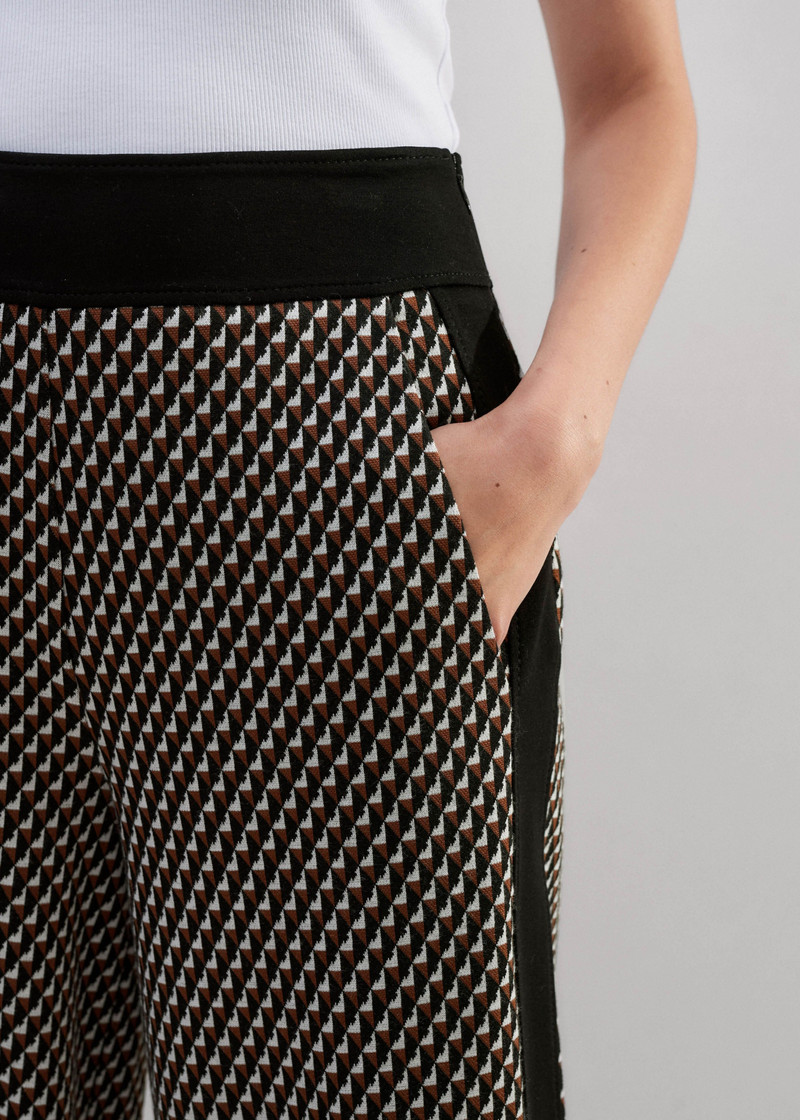 Travel Tailoring Geo Jacquard Wide-Leg Pant 3