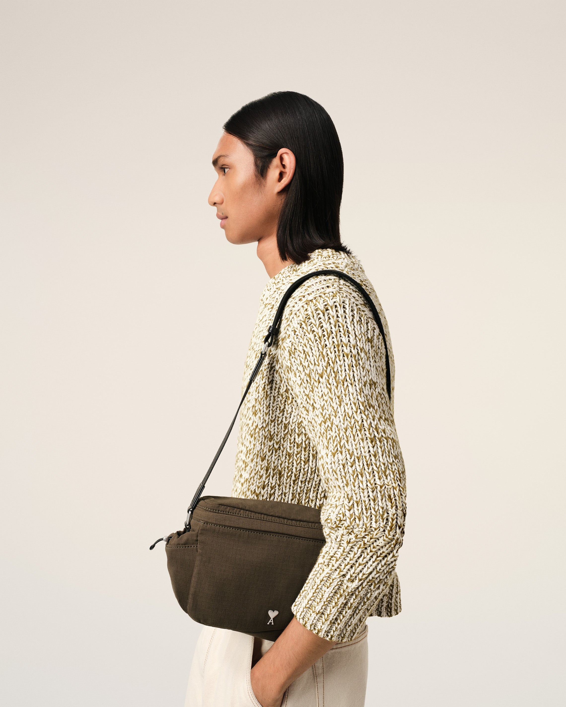 GREEN CANVAS AMI DE COEUR MESSENGER BAG - 6