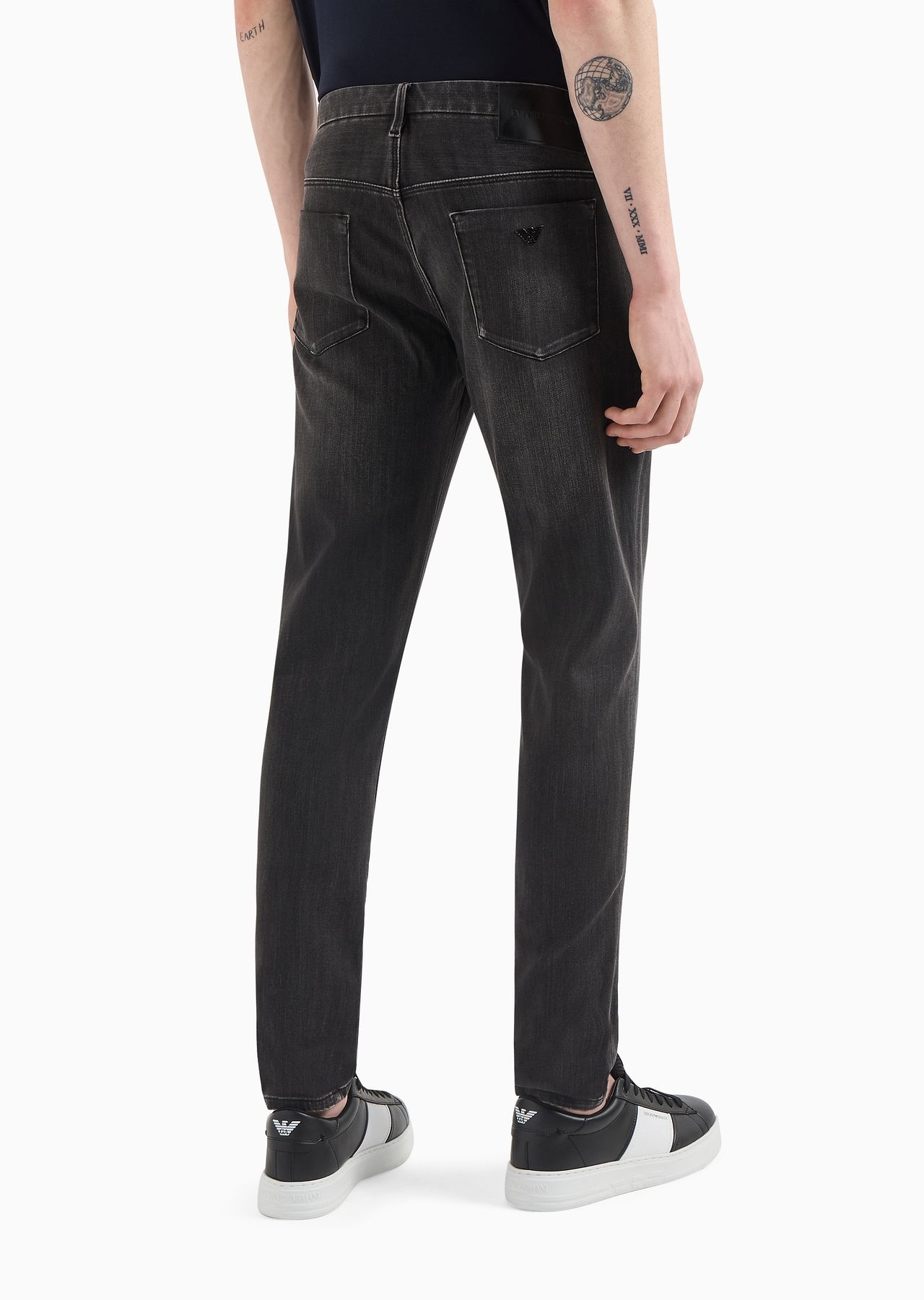 Slim-fit J11 extra comfort denim jeans - 3